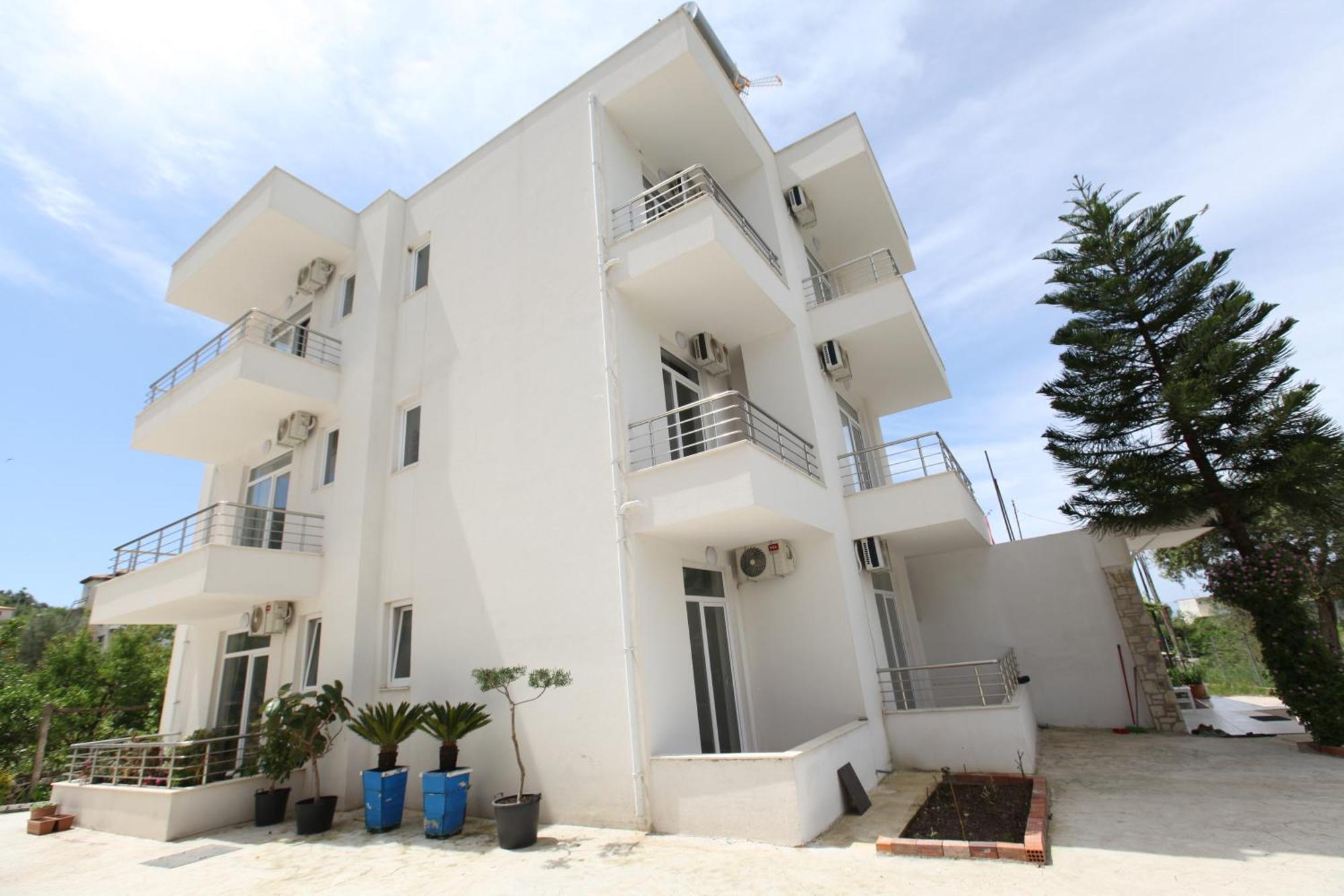 The Sunny Side Apartment Himare Luaran gambar
