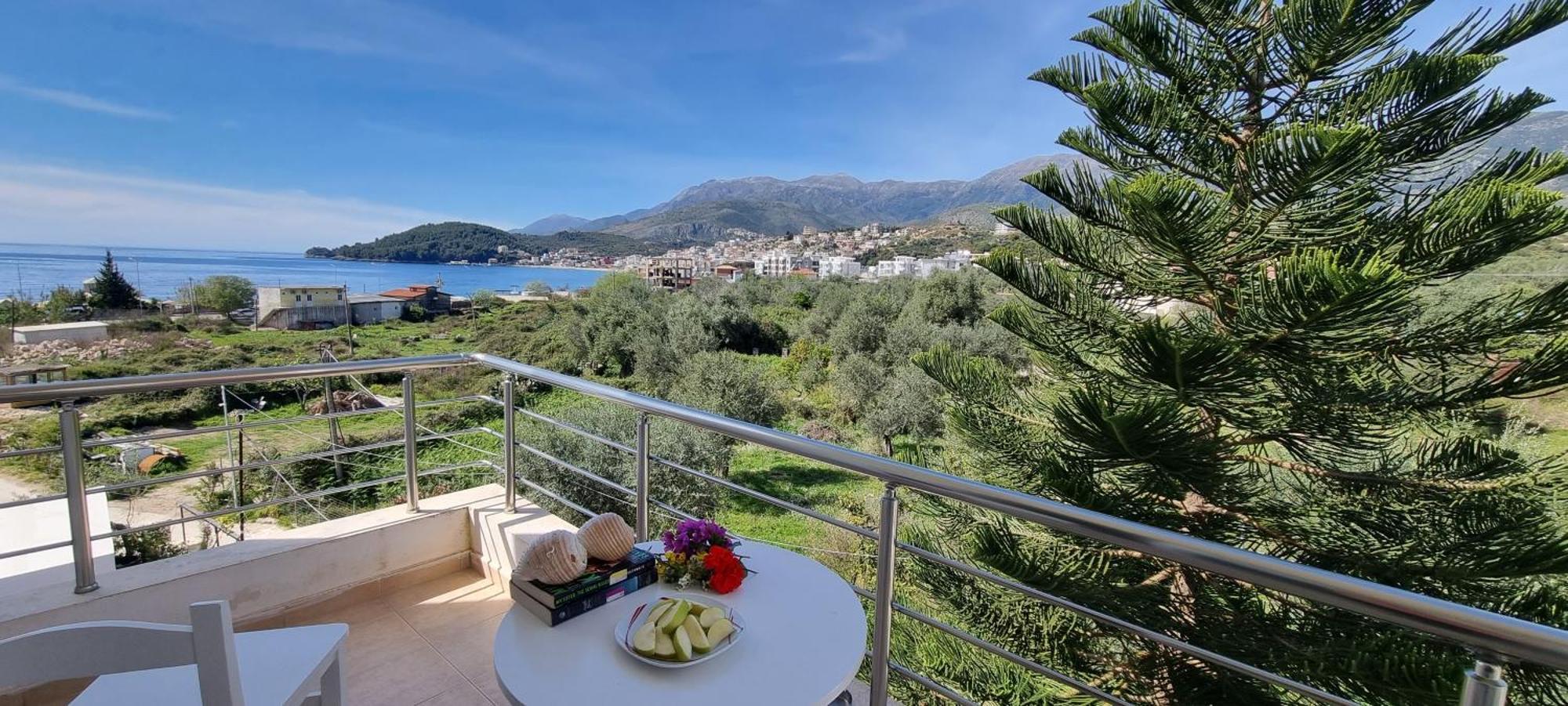 The Sunny Side Apartment Himare Luaran gambar