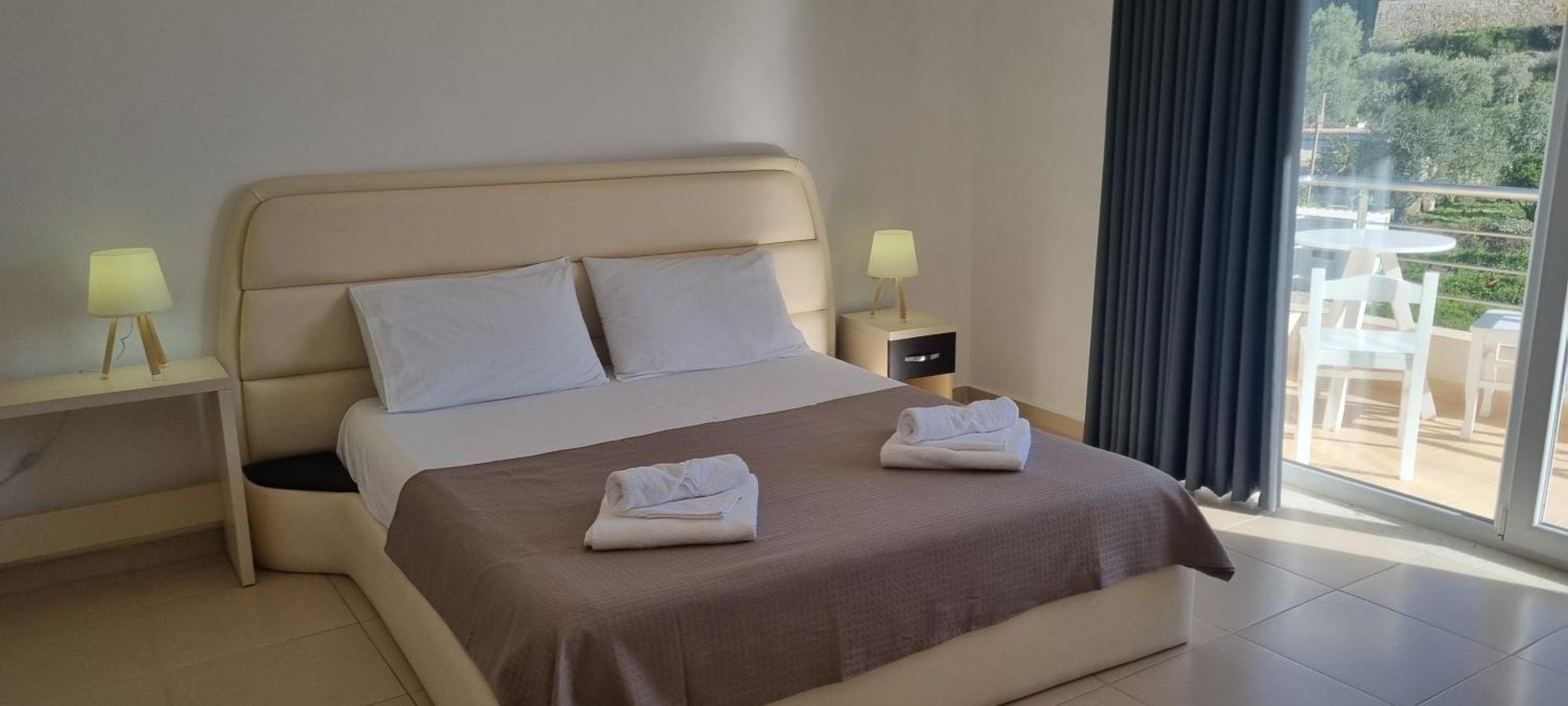 The Sunny Side Apartment Himare Luaran gambar