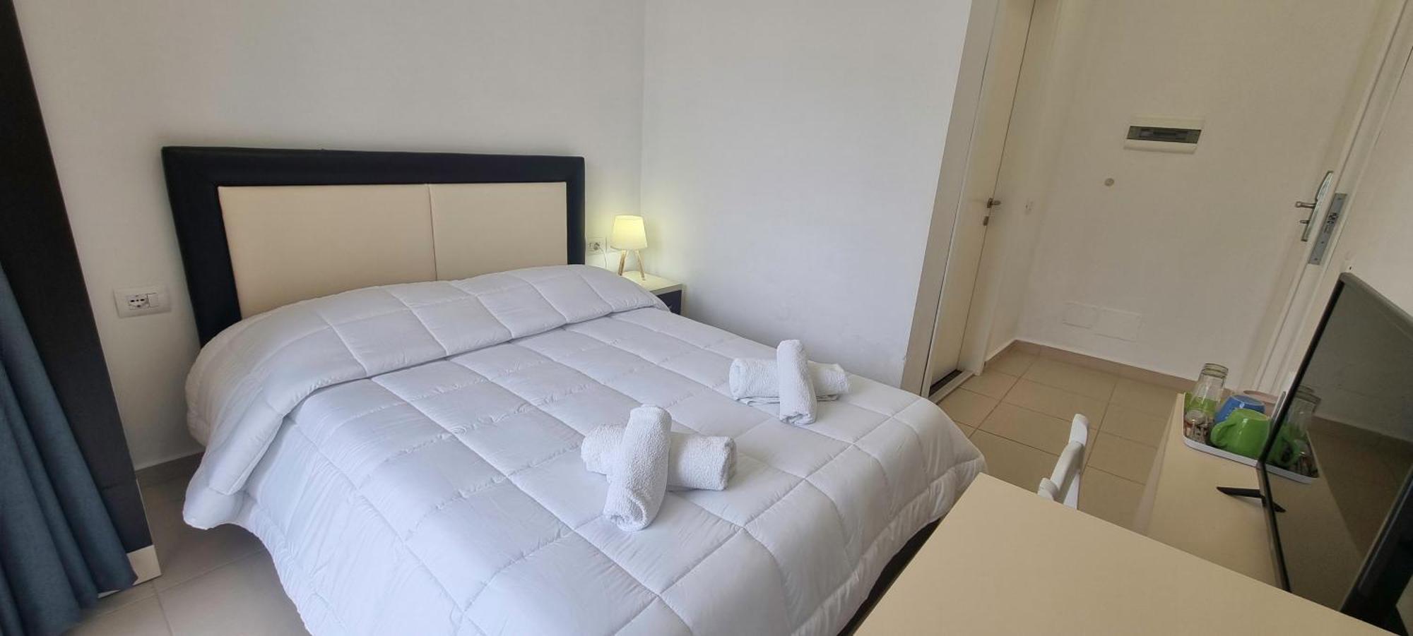 The Sunny Side Apartment Himare Luaran gambar