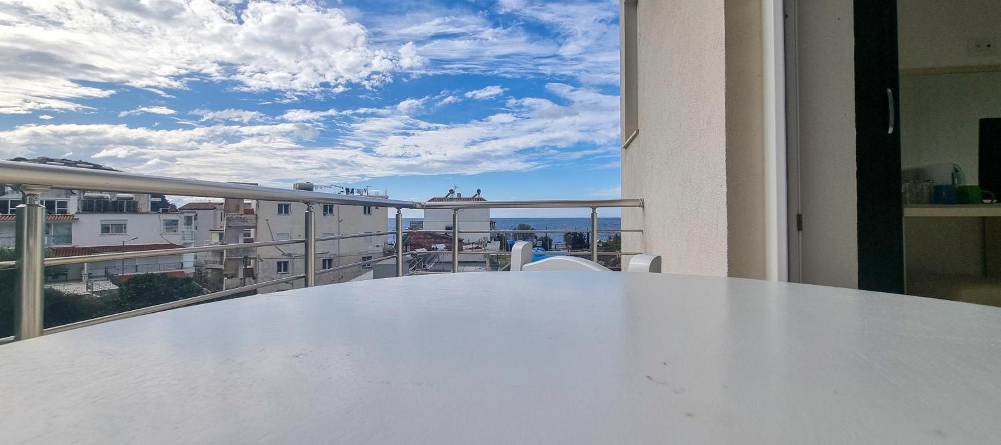 The Sunny Side Apartment Himare Luaran gambar