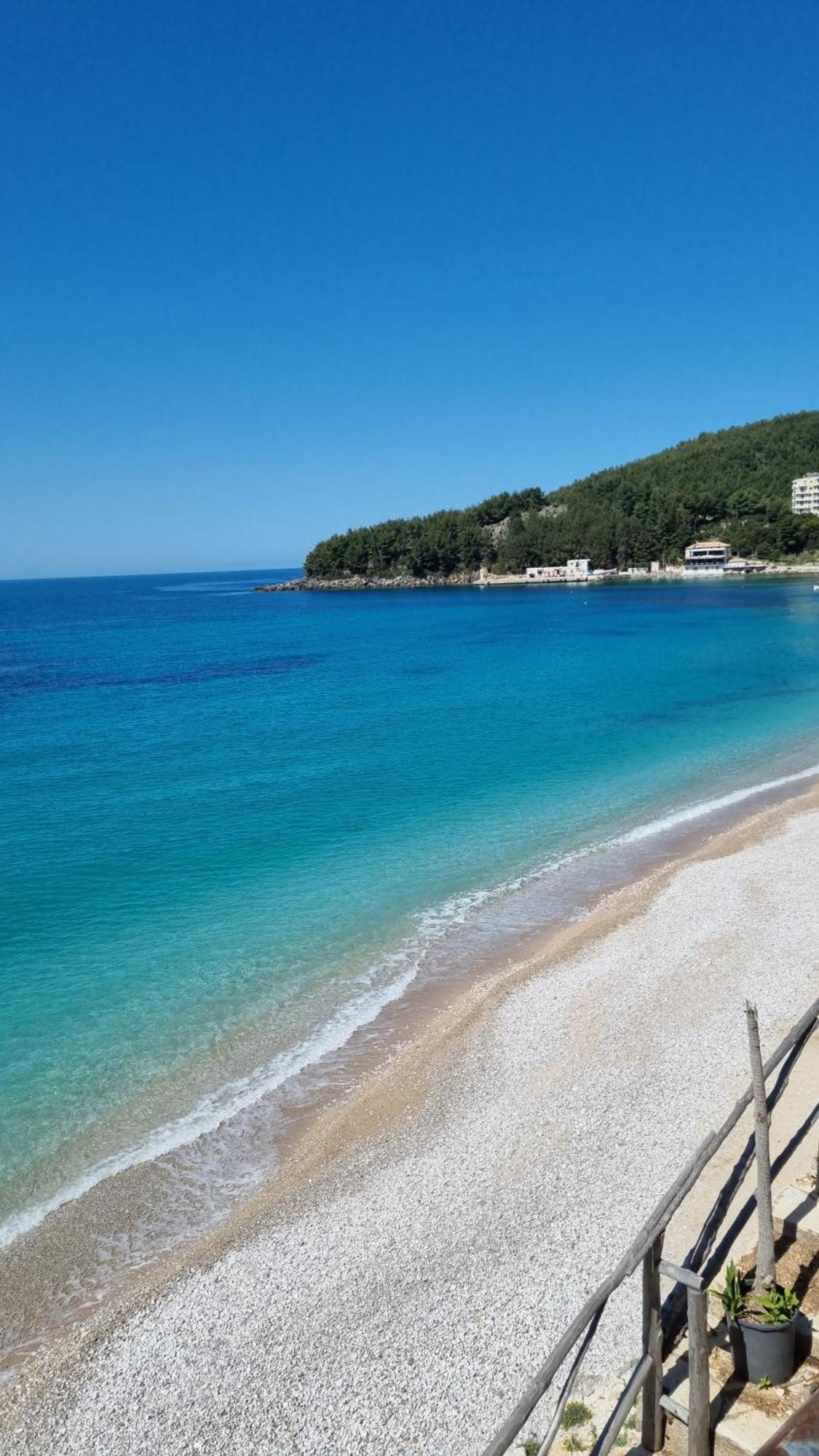 The Sunny Side Apartment Himare Luaran gambar