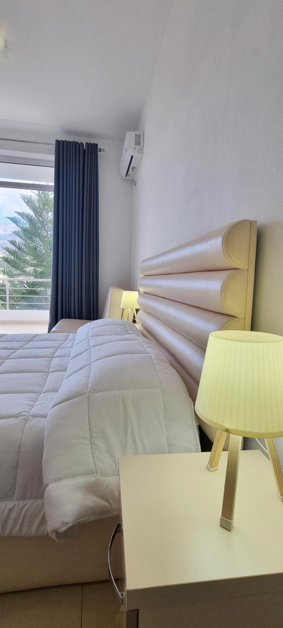 The Sunny Side Apartment Himare Luaran gambar